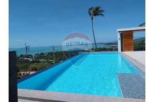 840 Sqm., 5 Beds, 5 Baths House listed for ฿ 34,000,000.