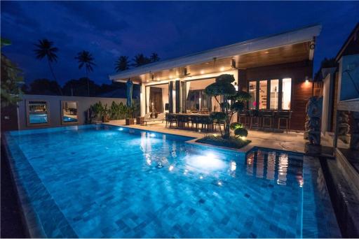 Exclusive Tropical Beachfront Villa In Samui