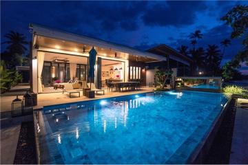 Exclusive Tropical Beachfront Villa In Samui