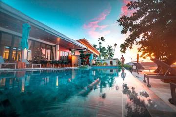 Exclusive Tropical Beachfront Villa In Samui