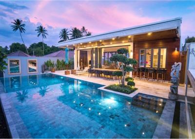 Exclusive Tropical Beachfront Villa In Samui