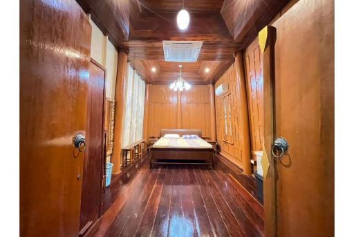 Thai Traditional Style Wooden House for Sale in Lamai, Koh Samui