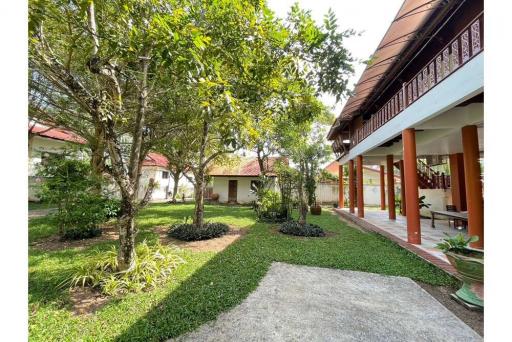 Thai Traditional Style Wooden House for Sale in Lamai, Koh Samui