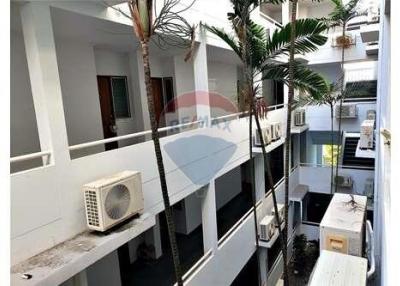 Spacious studio apartment in Baan Suan Lalana for rent - 920471016-64