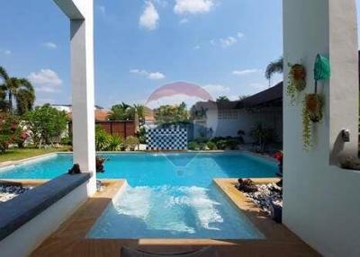 Beautiful 5 Bedroom Private Pool Villa near Maprachan - 920471009-93