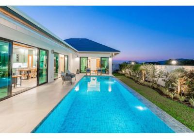 Great Quality Villa, 4 Bed 4 Bath in Hua Hin Soi 112 For Sale