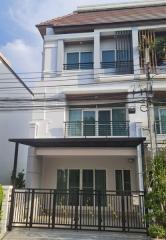 For Rent Bangkok Town House Baan Klang Muang Urbanion Srinakarin Srinakarin Prawet