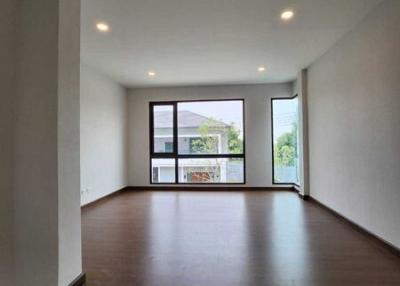 For Sale and Rent Bangkok Single House The City Ramintra 2 Kanchanaphisek Sai Mai