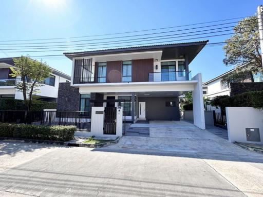 For Sale and Rent Bangkok Single House Manthana Onnut-Wongwaen 4 Kanchanaphisek Prawet