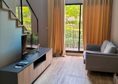 1-BR Condo at Blossom Condo @ Sathorn-Charoenrat near BTS Surasak