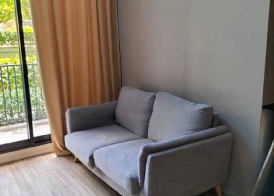 1-BR Condo at Blossom Condo @ Sathorn-Charoenrat near BTS Surasak