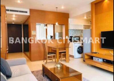 Condo at Manhattan Chidlom for sale