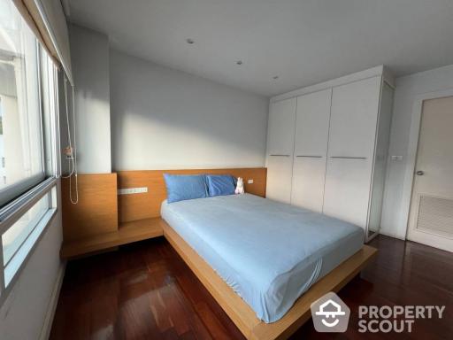 1-BR Condo at 49 Plus near BTS Phrom Phong