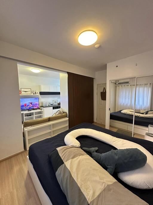 Condo for Rent at A Space Hideaway Asoke - Ratchada