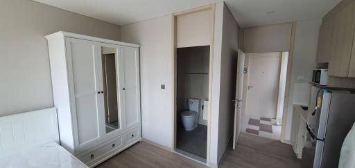 Spacious bedroom with ensuite bathroom and large wardrobe