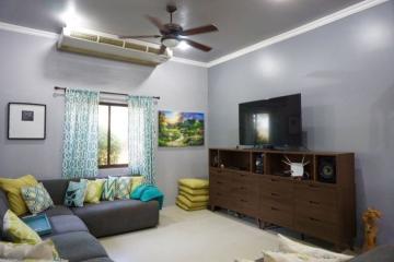 Charming one storey house with pool for sale in Sankhampeang, Chiang Mai