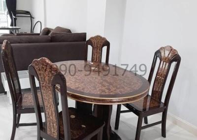 Modern dining room with chair and table set