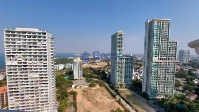 1 Bedroom Condo in Park Beach Wongamat C011368