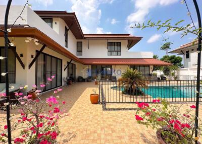 3 Bedrooms House in Tawan Villas East Pattaya H011366