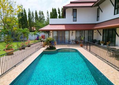 3 Bedrooms House in Tawan Villas East Pattaya H011366