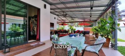 5 Beds 4 Baths Tropical Villa in Bangsaray