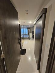 Condo for Rent at XT Huaikhwang