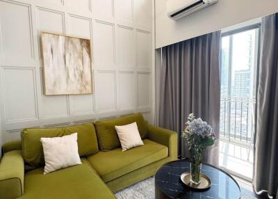 Condo for Rent at Ideo Q Phayathai