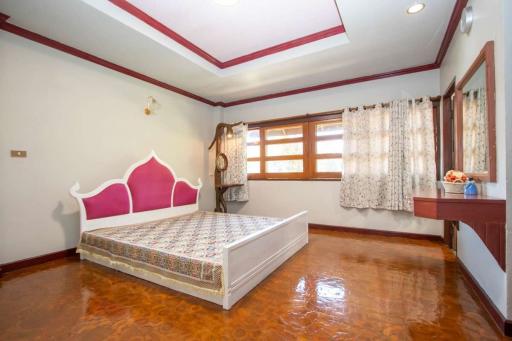 Character 3 BR House to Rent : Chang Phueak