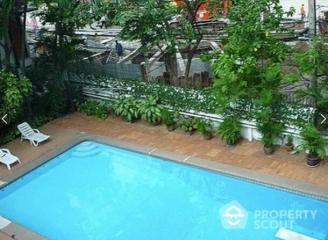 2-BR Apt. near MRT Phetchaburi