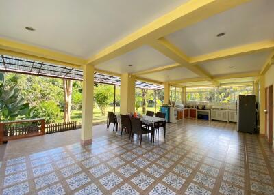 Lovely countryside 4 bedroom for sale in Doi Saket