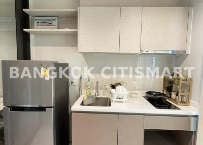 Condo at Life Sathorn Sierra for sale