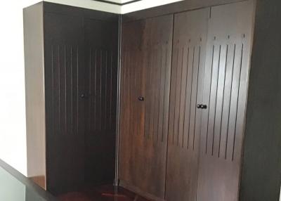 4-BR Condo at Four Wings Mansion near BTS Nana (ID 511887)