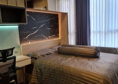 Studio Condo at Park Origin Phayathai near BTS Phaya Thai