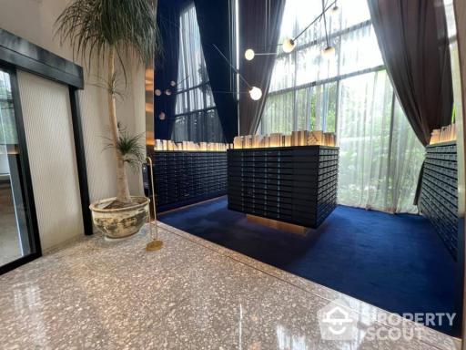 1-BR Condo at Xt Ekkamai near BTS Thong Lor