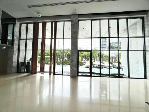 Spacious and modern lobby with floor-to-ceiling windows