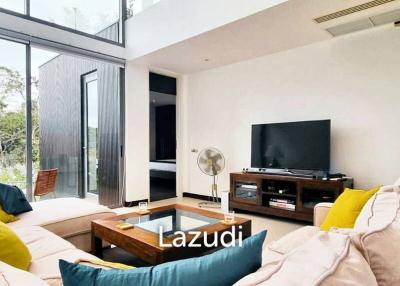 Luxurious 3-Bedroom Penthouse Apartment in Choeng Thale, Phuket