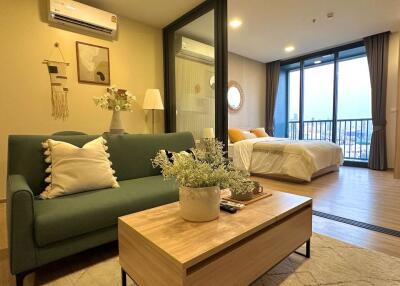 Condo for Rent at XT Phayathai