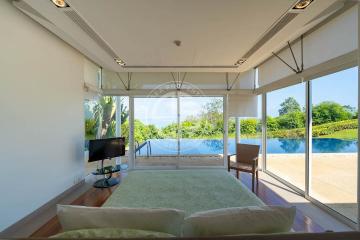 5 bedrooms Luxury Pool villa stunting Seaview in Cape Yamu