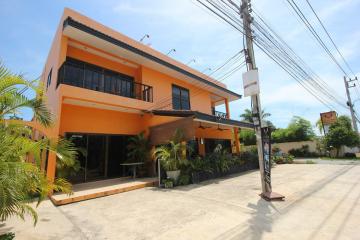 Excellent Location Private Villa Ideal For Pub or Restaurant on Soi 102 For Sale