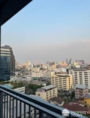 1-BR Condo at Xt Phayathai near BTS Phaya Thai