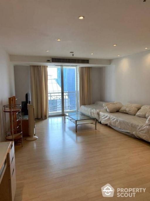 1-BR Condo at Asoke Place near MRT Sukhumvit