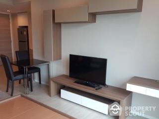 1-BR Condo at The Room Sukhumvit 21 near MRT Sukhumvit