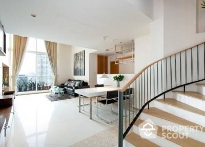 2-BR Duplex at The Empire Place near BTS Chong Nonsi