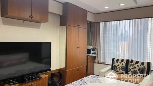 2-BR Condo at All Season Mansion Condominium near BTS Phloen Chit