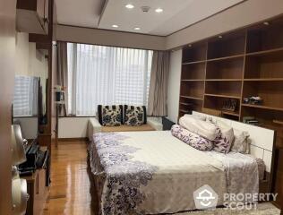 2-BR Condo at All Season Mansion Condominium near BTS Phloen Chit