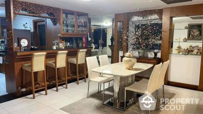 2-BR Condo at All Season Mansion Condominium near BTS Phloen Chit