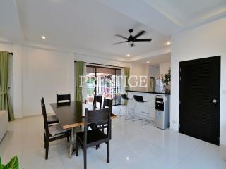 Tawan Villas – 3 bed 4 bath in East Pattaya PP10228