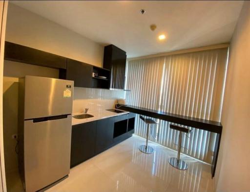 Rhythm Sukhumvit 44/1  Modern 1 Bedroom Condo in Phra Khanong