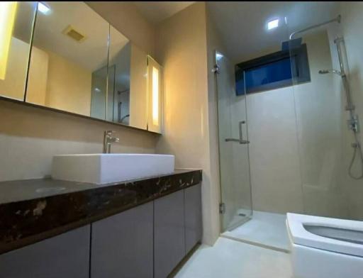 Hyde Sukhumvit 13  Modern 2 Bedroom Condo in CBD Area