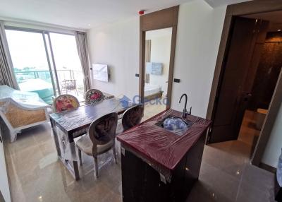 1 Bedroom Condo in The Riviera Ocean Drive Jomtien C011375